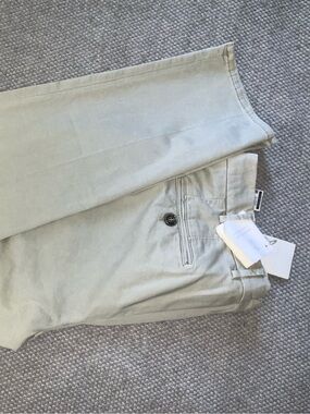 Brunello Cucinelli Light Beige Cotton Chinos, 100% cotton
Size 36